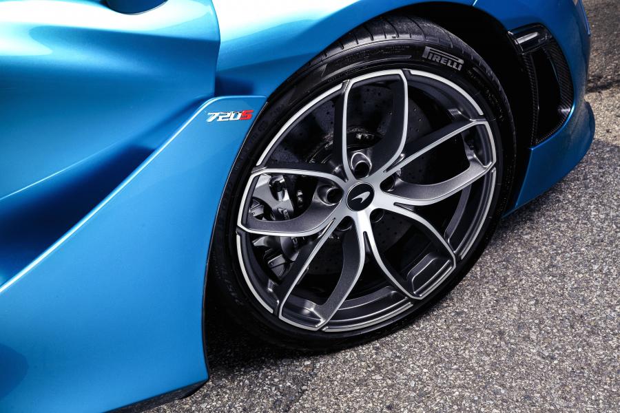 Колеса McLaren 720S Spider 2019 года  (AU) (фото 2 из 18)